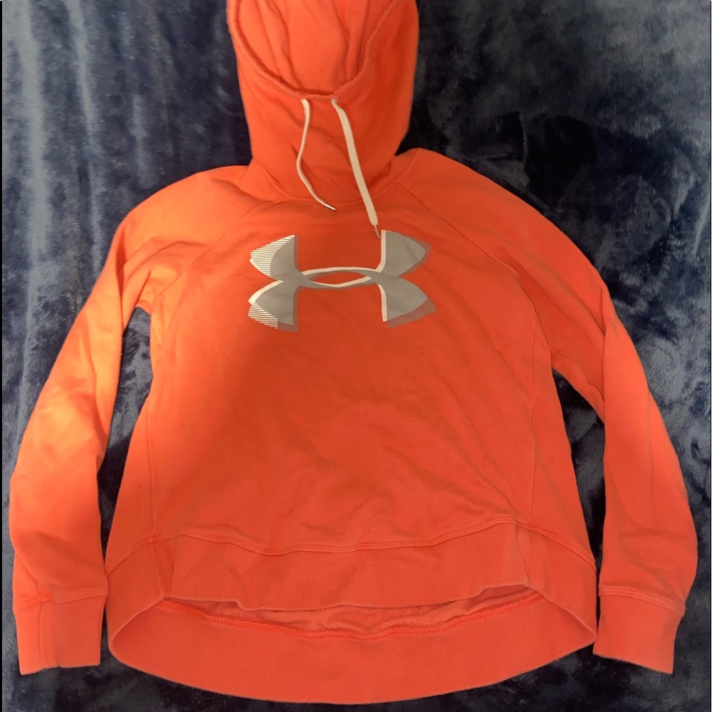 Women UA hoodie